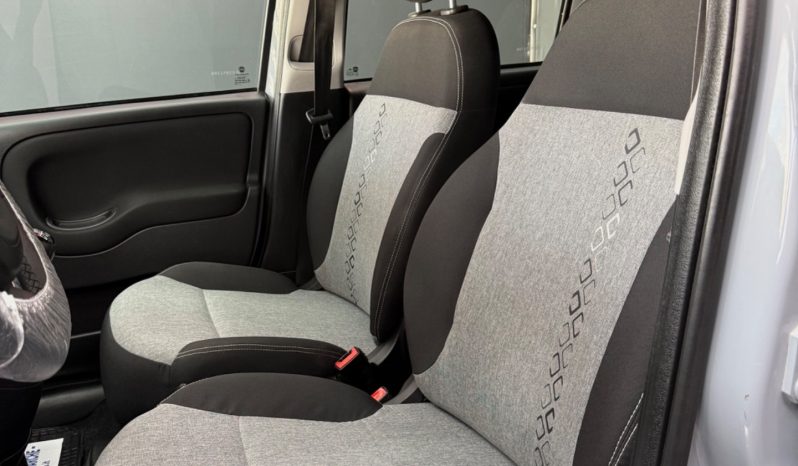 
								Fiat Panda 1.3 Multijet 95 CV Lounge 2019 full									