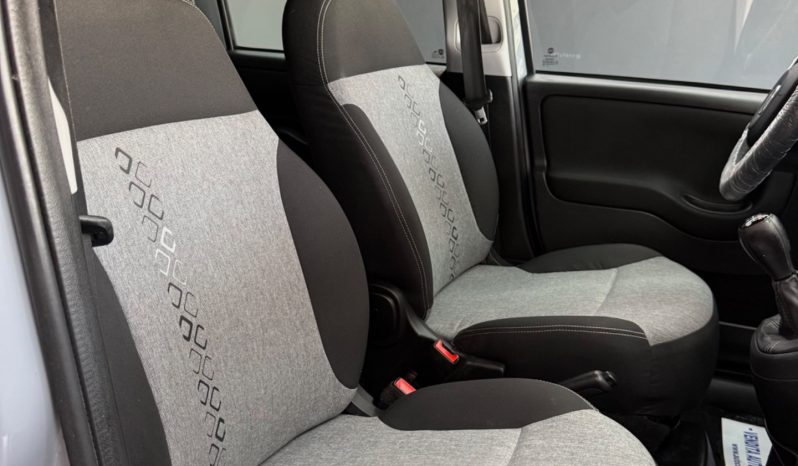
								Fiat Panda 1.3 Multijet 95 CV Lounge 2019 full									