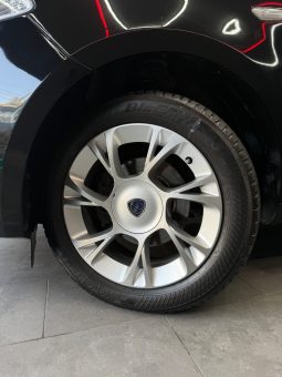 
										Lancia Ypsilon 1.2 GPL Ecochic Gold 2016 full									