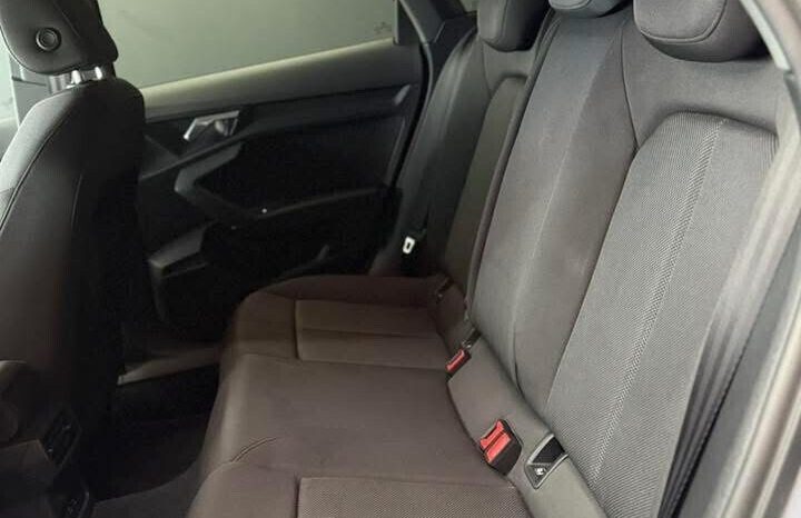
								Audi A3 SPB 30 TDI S tronic S line edition 12/2022 full									
